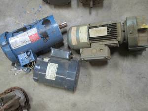 3 Motors...