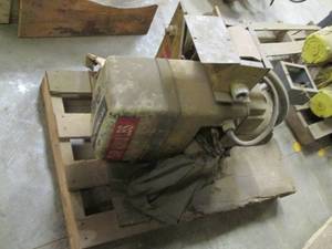 Yale 2 ton hoist and trolley (needs...