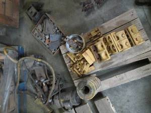 Pallet lot including hoist for part...