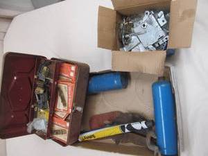 lot 6 image: hardware