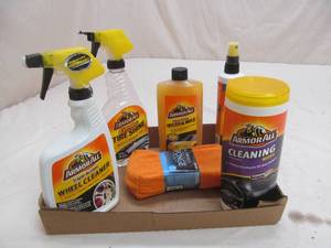lot 108 image: car cleaning kit