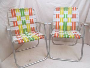 lot 156 image: lawn chairs