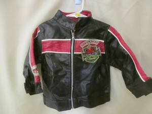 lot 161 image: Childs Sesame Street jacket