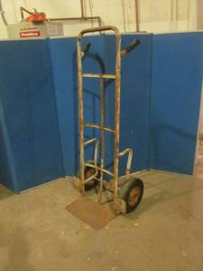 lot 169 image: utility cart