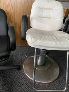 2 Adjustable Salon Chairs