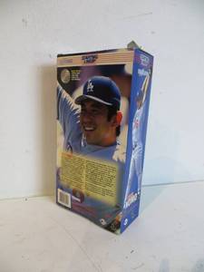 lot 20 image: VINTAGE 1998 Hideo Nomo Figure