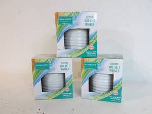 lot 43 image: 3 Electric Wax Melt Warmers