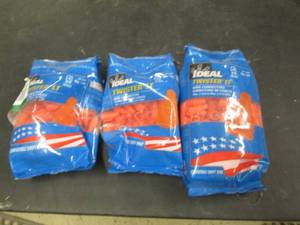 lot 316 image: 3 pks Assorted Size Wire Connectors...