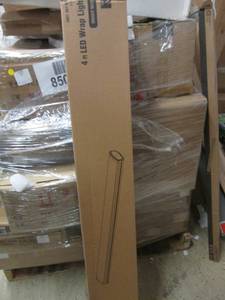 lot 16 image: CE Low Profile 4 ft. 3600 Lumens In...