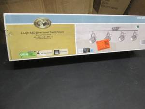 lot 26 image: 4 Light Samara Led Fixed Track open...