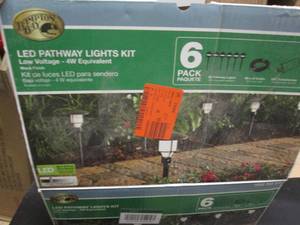 lot 34 image: Low Voltage Black Outdoor Integrate...