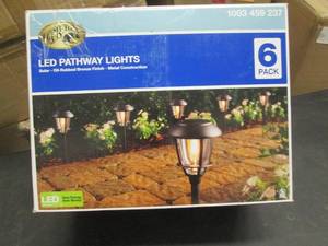 lot 40 image: Solar Oil Rubbed Bronze Outdoor Fil...