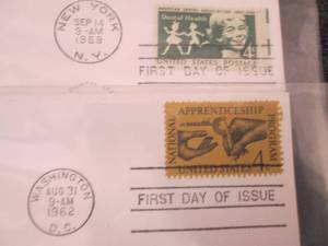 lot 410 image: 2 First Day of Issue Collectable St...
