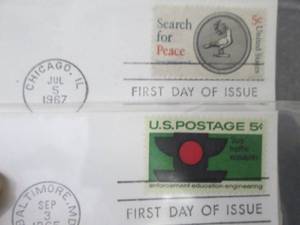 lot 422 image: 2 First Day of Issue Collectable St...