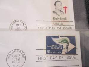 lot 445 image: 2 First Day of Issue Collectable St...