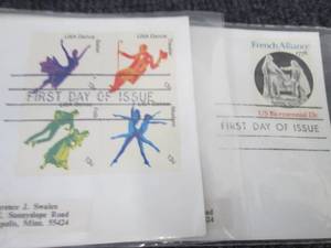 lot 470 image: 2 First Day of Issue Collectable St...