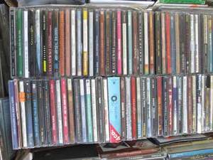 lot 492 image: Large Lot of Assorted Music CDs...