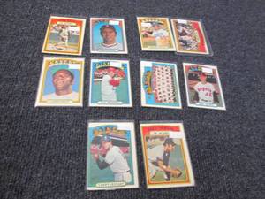 lot 119 image: 1972 Topps Baseball Cards...