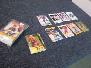 lot 134 image: Hockey Stars Cards...