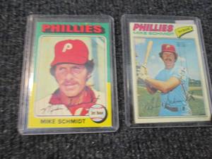lot 157 image: 1975 & 1977 Topps Mike Schmidt...