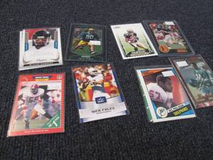 lot 162 image: 25 Football Rookie Cards...