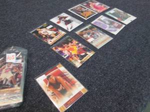 lot 205 image: 25 Basketball Rookie Cards...