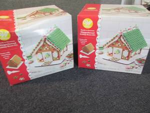 lot 74 image: 2 Wilton Gingerbread  House Kits ZZ...
