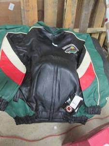 lot 250 image: Large GIII Sports Minnesota Wild Ja...