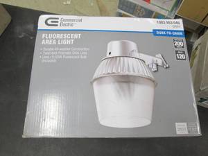lot 281 image: CE High-Performance 65-Watt Fluores...