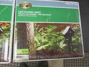 lot 288 image: 2 Line Voltage Black Outdoor Integr...