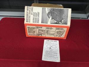 lot 256 image: Montgomery Ward Electric Train Set By Lionel (Extra Large Figure Eight Track Layout)