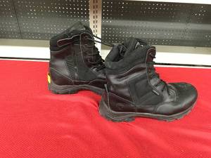 lot 265 image: Smith & Wesson Mens Size 11 Boots