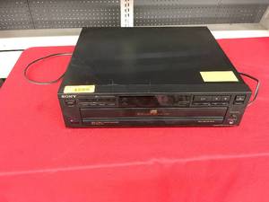 lot 266 image: Sony CDP- C315 Compact Disc Player