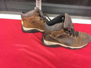 lot 267 image: Coleman Arvada Mens Size 12 Boots