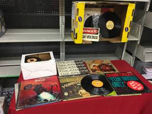 lot 290 image: Box Of Records & Empty Record Sleeves