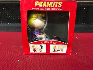 lot 344 image: Peanuts Schroeder Holiday Collectible Bobble Head
