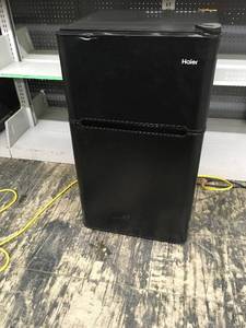 lot 351 image: Haier Mini Fridge