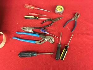 lot 352 image: Misc Tools