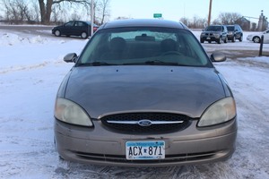 lot 4982 image: 2003 Ford Taurus SES