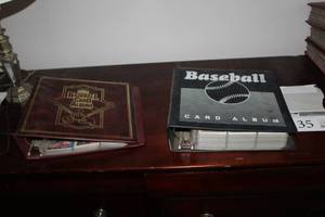 lot 135 image: Lot of (2) Baseball Collector Card Binders