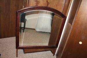 lot 175 image: Wood Frame Dresser-Mount Beveled Mirror