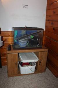 lot 179 image: Aquarium, Aquarium Accessories and Decor, Wood Stand