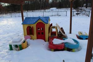 lot 211 image: Playschool Childrens Toys - House, Slide, Car, Table