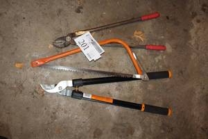 lot 201 image: Lot of (3) Loppers, Tree Saw