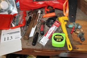 lot 113 image: Hand Tools - Pipe Wrench, Hammer, Tape Measures, Screwdrivers, Pliers, Skilsaw 10in. 60T Saw Blade, Hand Saw, Hardware