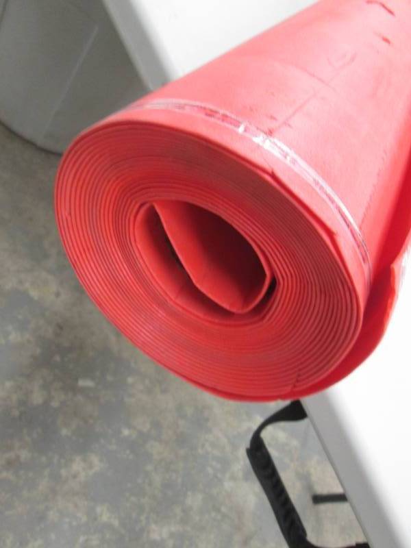 lot 218 image: Floor Muffler 100 sq. ft. 4 ft. x 2...