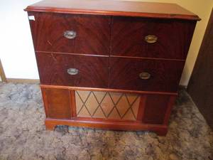 Vintage Radio and LP Player in Console