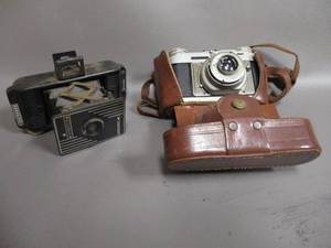 2 cameras