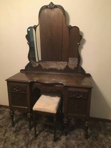 Vintage Vanity with Bench