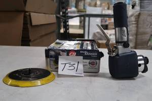 lot T31 image: Campbell Hausfeld Dual Action Sander (TL050400AV)